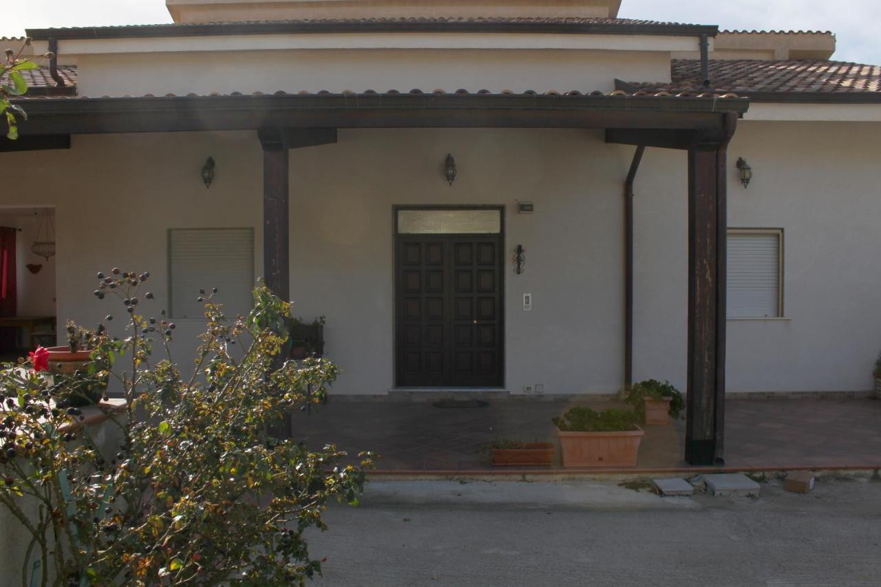 La Casa Di Bia Bed & Breakfast Corleone Ngoại thất bức ảnh
